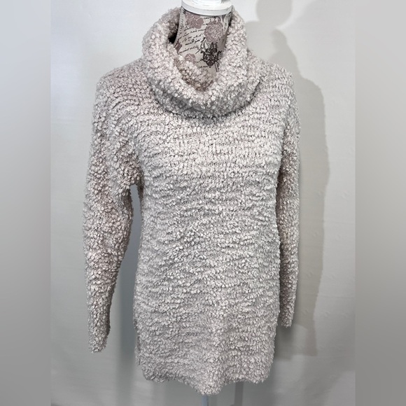 PINK ROSE Beige boucle cowl neck sweater size L. - Picture 8 of 13
